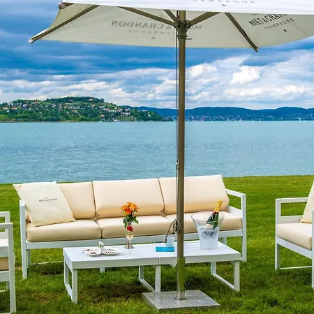 Aparthotel Balalake *