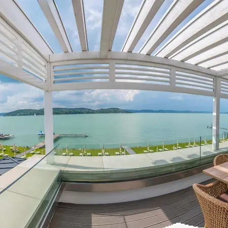 Aparthotel Balalake